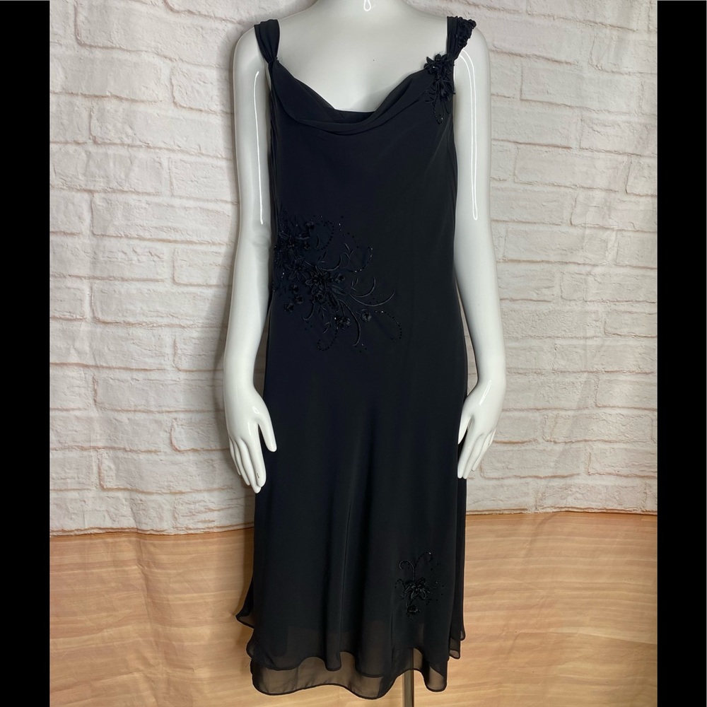 Adrianna Papell Everning woman Dress size 12